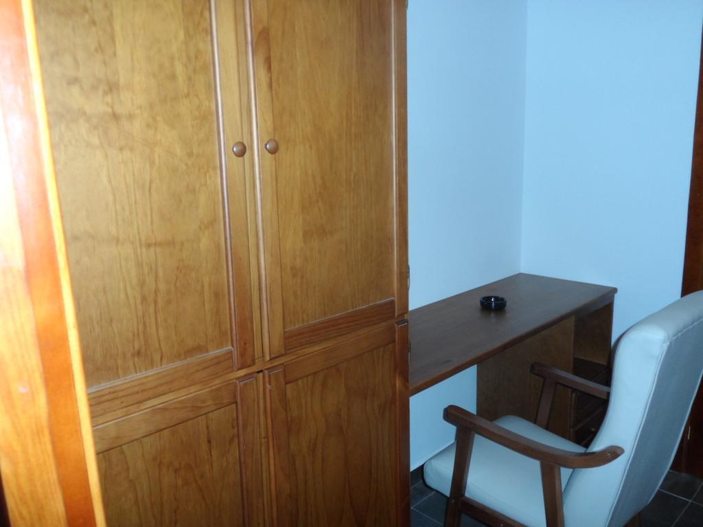 Hostal Via Del Caminante Madrigalejo Ngoại thất bức ảnh