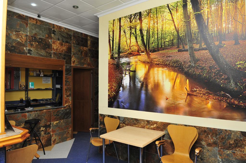 Hostal Via Del Caminante Madrigalejo Ngoại thất bức ảnh